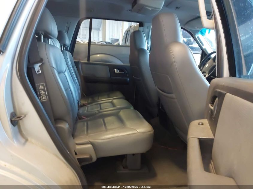 2003 Ford Expedition Xlt VIN: 1FMPU16L13LA25160 Lot: 43843941