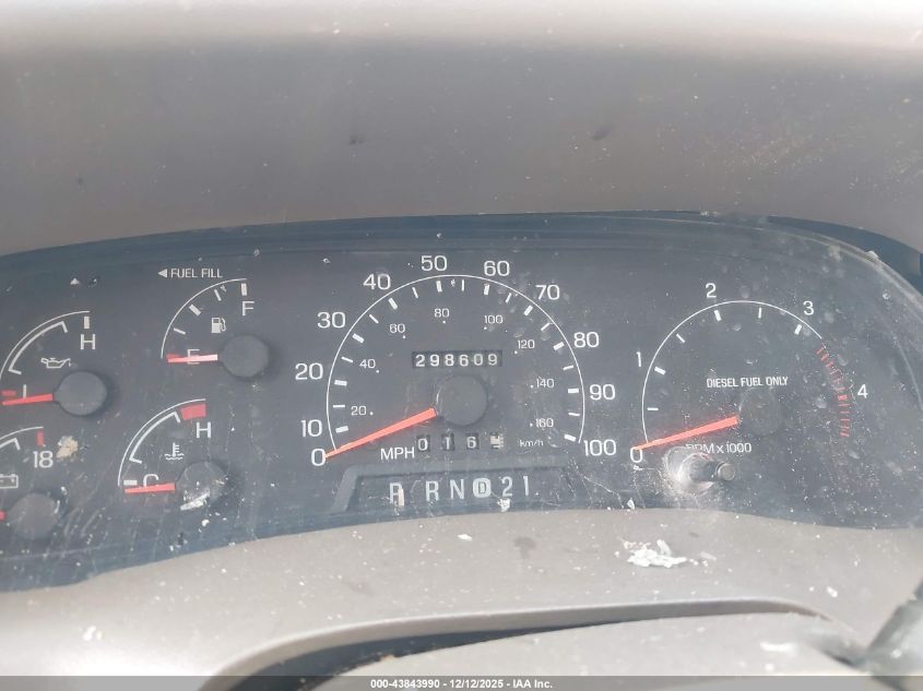 2001 Ford F-250 Lariat/Xl/Xlt VIN: 1FTNW21F11EA01925 Lot: 43843990