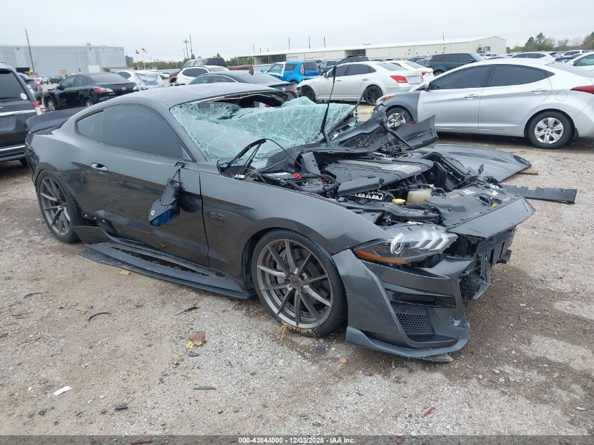 FORD MUSTANG GT PREMIUM