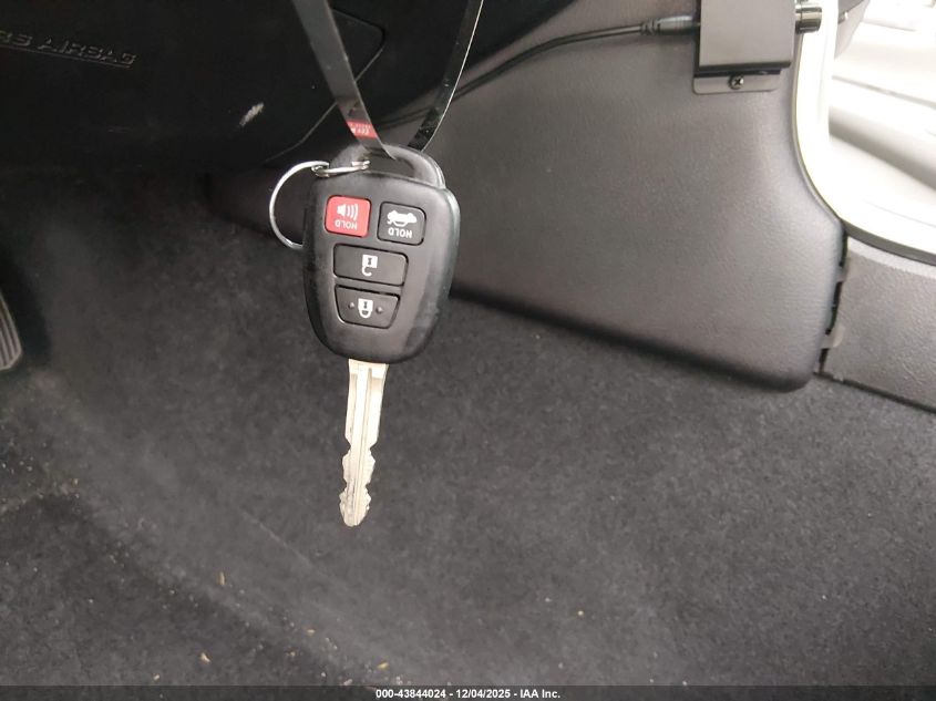 2015 Toyota Camry Se VIN: 4T1BF1FK2FU087547 Lot: 43844024