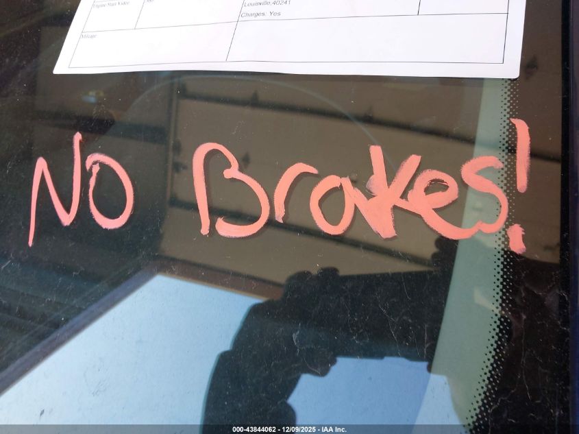 2007 Saturn Vue V6 VIN: 5GZCZ53447S807813 Lot: 43844062