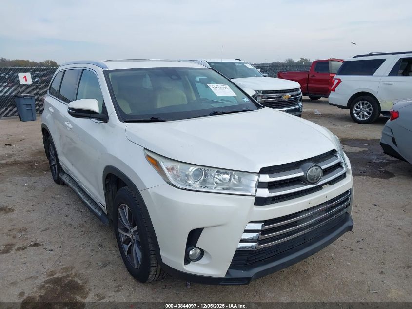 TOYOTA HIGHLANDER XLE