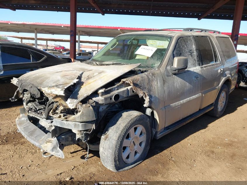 2006 Lincoln Navigator Luxury/Ultimate VIN: 5LMFU27586LJ11374 Lot: 43844176