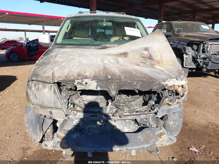 2006 Lincoln Navigator Luxury/Ultimate VIN: 5LMFU27586LJ11374 Lot: 43844176