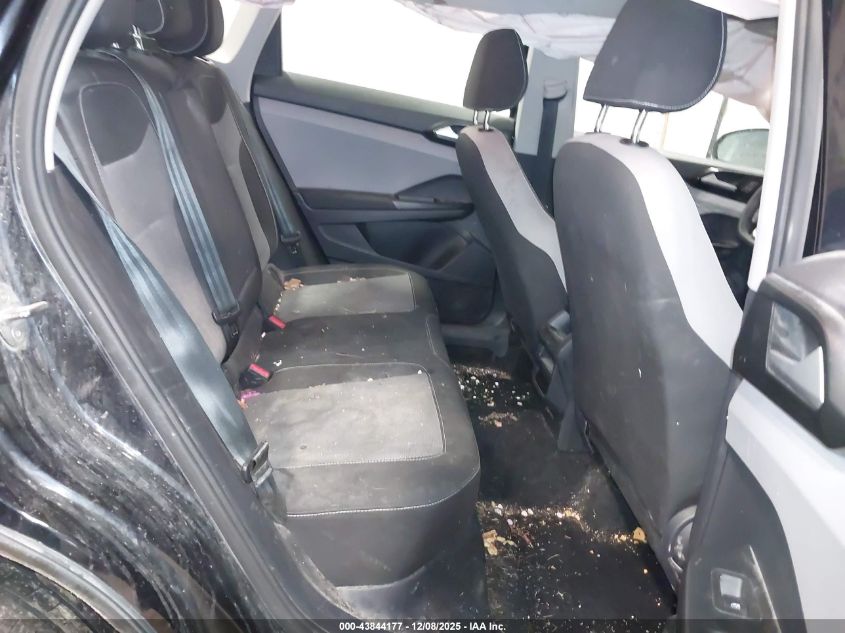 2022 Volkswagen Taos 1.5T S VIN: 3VVAX7B2XNM069582 Lot: 43844177