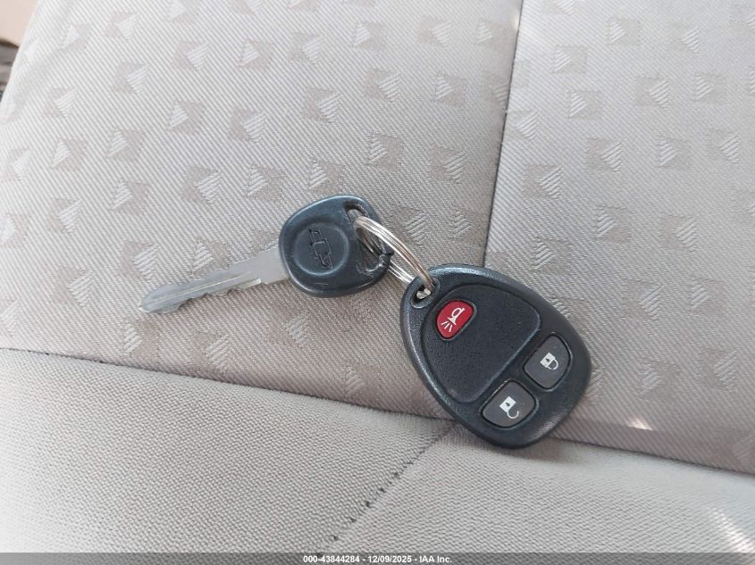 2007 Chevrolet Uplander Ls VIN: 1GNDV23137D154702 Lot: 43844284