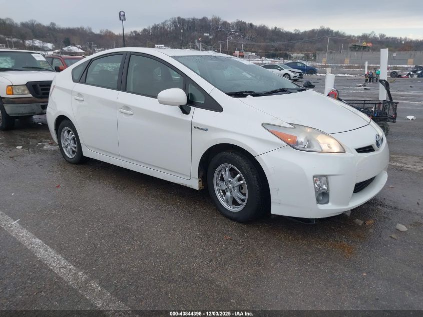 TOYOTA PRIUS IV