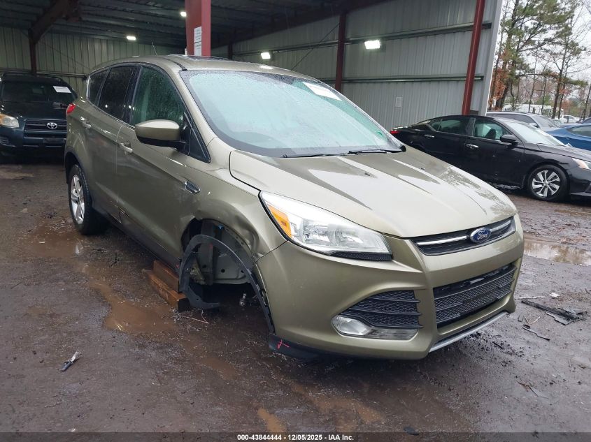FORD ESCAPE SE