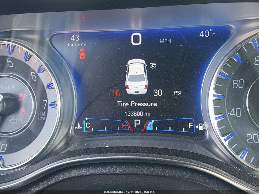 2017 Chrysler 300C VIN: 2C3CCAEG5HH570328 Lot: 43844460