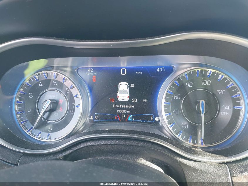 2017 Chrysler 300C VIN: 2C3CCAEG5HH570328 Lot: 43844460