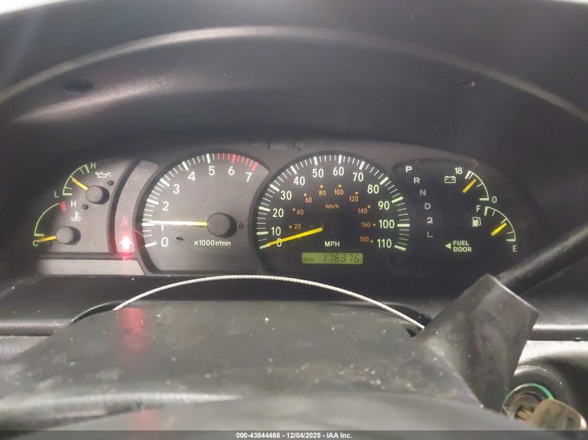 2004 Toyota Tundra Sr5 V8 VIN: 5TBDT44154S451715 Lot: 43844468