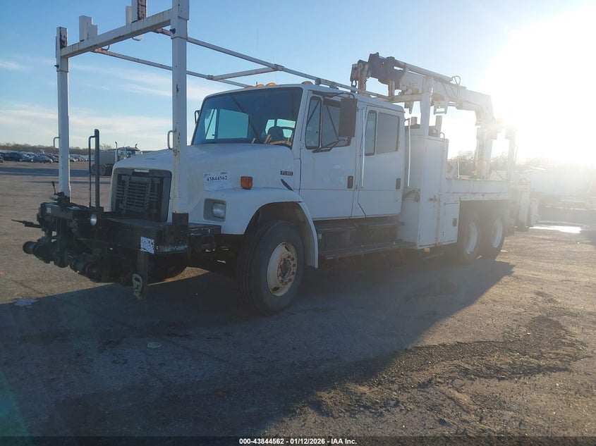 2001 Freightliner Medium Conventional Fl80