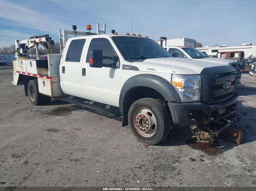2015 Ford F-550 Chassis Xl