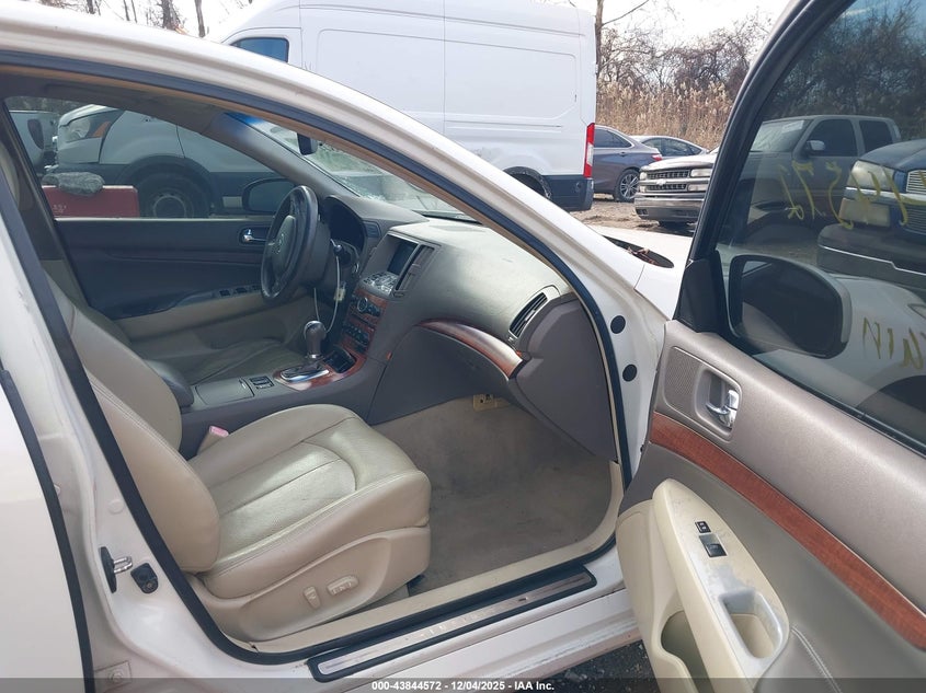 JNKBV61F88M265915 2008 INFINITI G photo no. 5