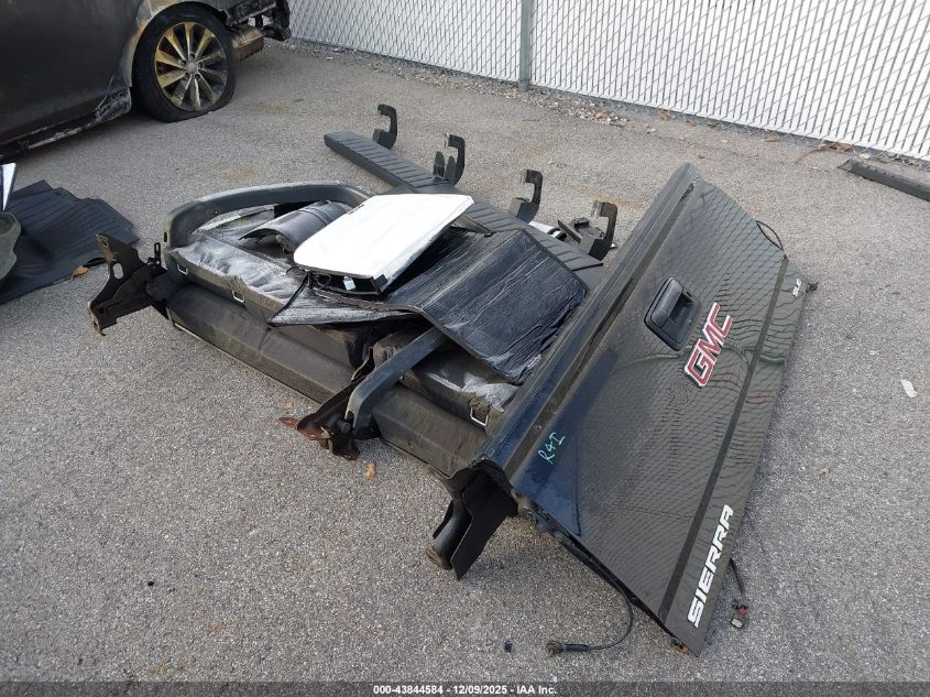 2018 GMC Sierra 1500 Sle VIN: 3GTU2MEC4JG310784 Lot: 43844584