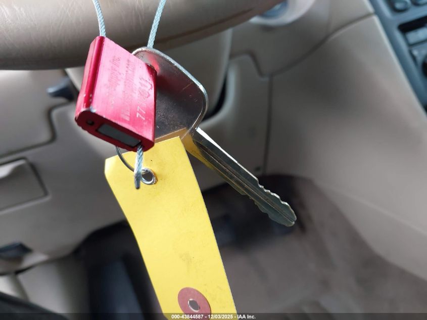 2000 Toyota Camry Solara Se VIN: 2T1CG22P8YC419195 Lot: 43844587