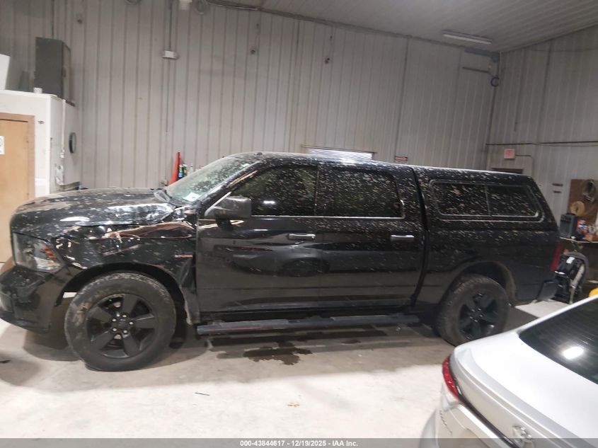 2017 Ram 1500 Express 4X4 5'7 Box VIN: 3C6RR7KT7HG769610 Lot: 43844617