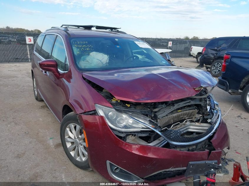 CHRYSLER PACIFICA TOURING L