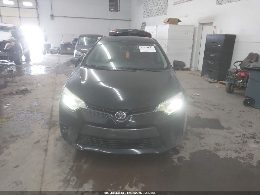 2015 Toyota Corolla Le VIN: 5YFBURHE0FP233621 Lot: 43844643