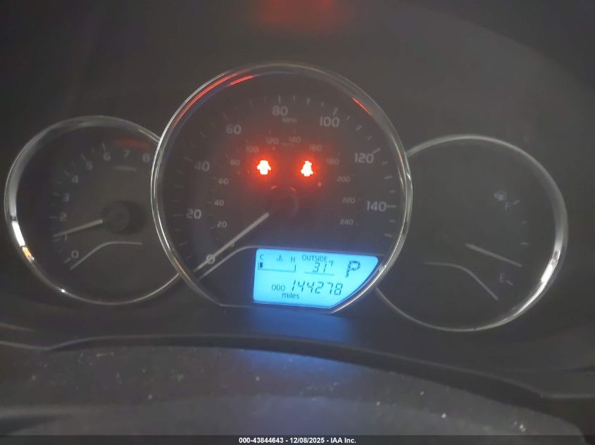 2015 Toyota Corolla Le VIN: 5YFBURHE0FP233621 Lot: 43844643