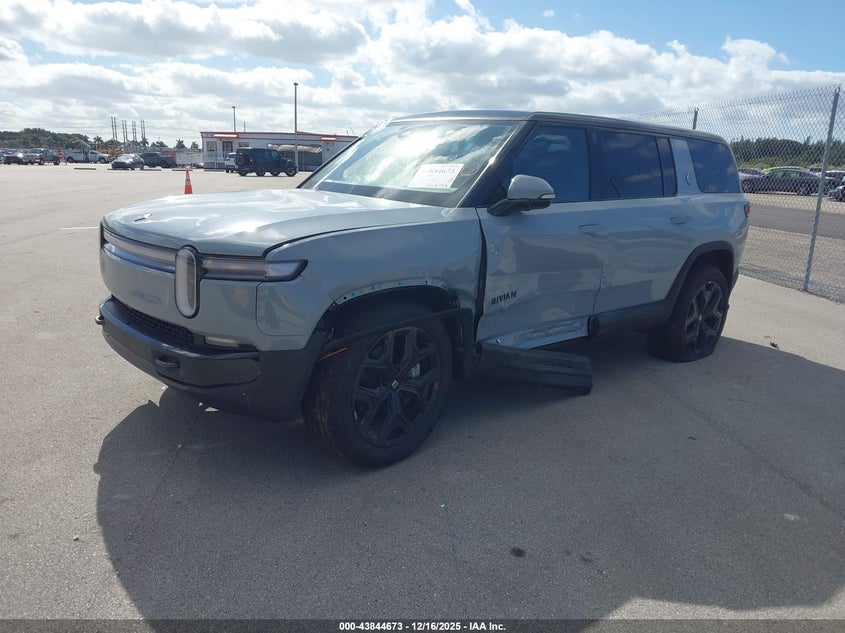 Vin: 7pdsgbba7sn072141, lot: 44340176, rivian r1s adventure dual motor large pack/adventure dual motor max pack 20252