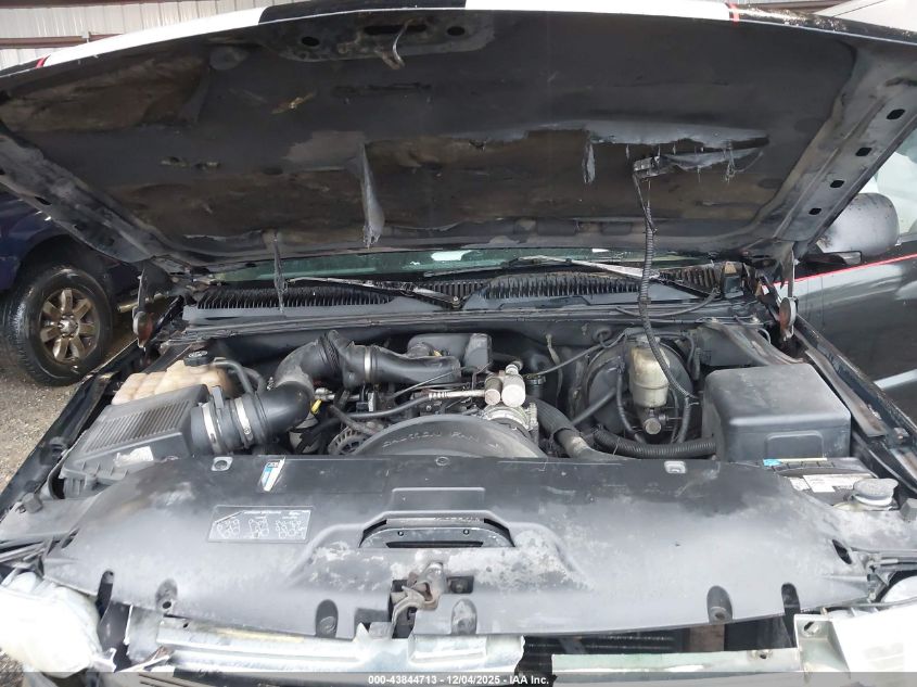 2000 Chevrolet Silverado 1500 VIN: 1GCEC14W3YZ133974 Lot: 43844713