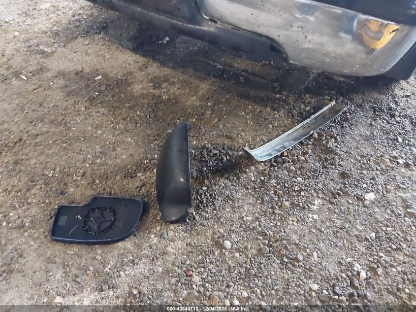 2000 Chevrolet Silverado 1500 VIN: 1GCEC14W3YZ133974 Lot: 43844713