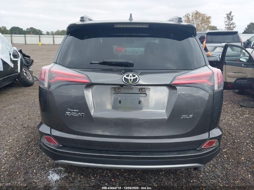 2017 Toyota Rav4 Xle VIN: JTMWFREV0HJ135485 Lot: 43844718