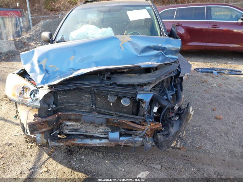 2009 Toyota Rav4 VIN: JTMBF33V79D018761 Lot: 43844732