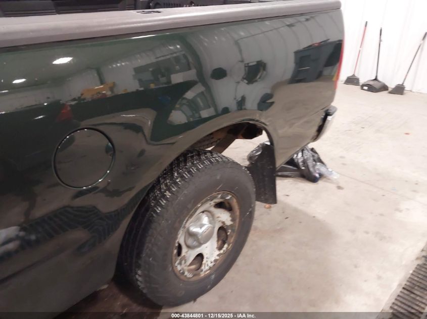 2004 Ford F-150 Heritage Xl/Xlt VIN: 2FTRF17204CA65822 Lot: 43844801