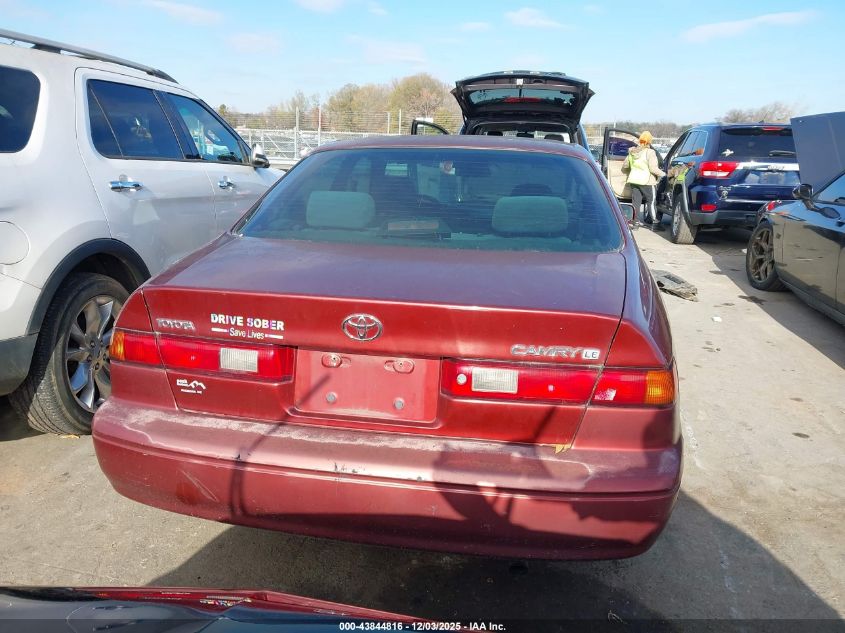 1999 Toyota Camry Le VIN: 4T1BG22K9XU522767 Lot: 43844816