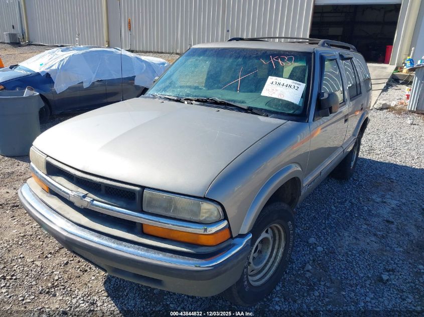 2001 Chevrolet Blazer Ls VIN: 1GNCS13W21K102197 Lot: 43844832