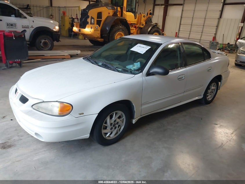 1G2NF52EX4C251417 2004 PONTIAC GRAND AM photo no. 2
