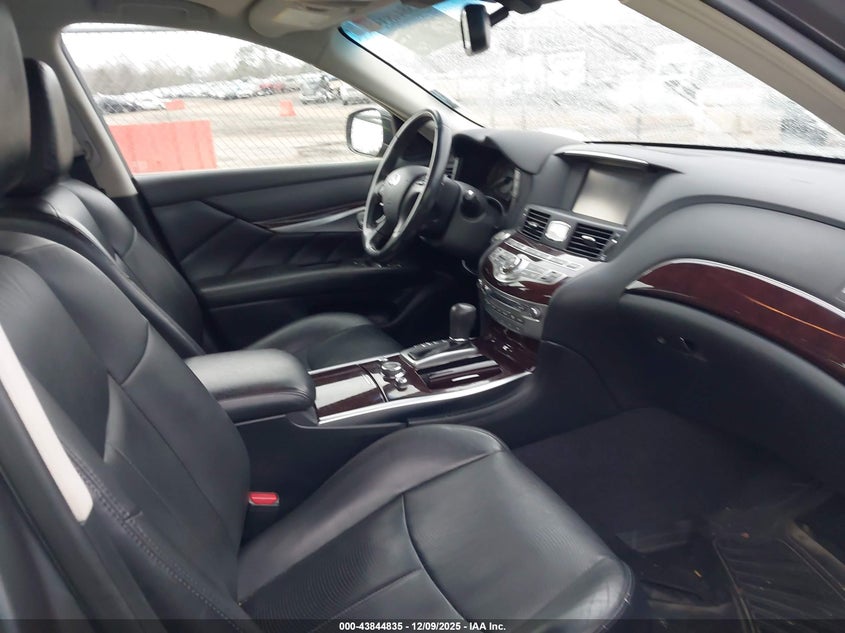 JN1BY1PP9FM601504 2015 INFINITI Q70 photo no. 5