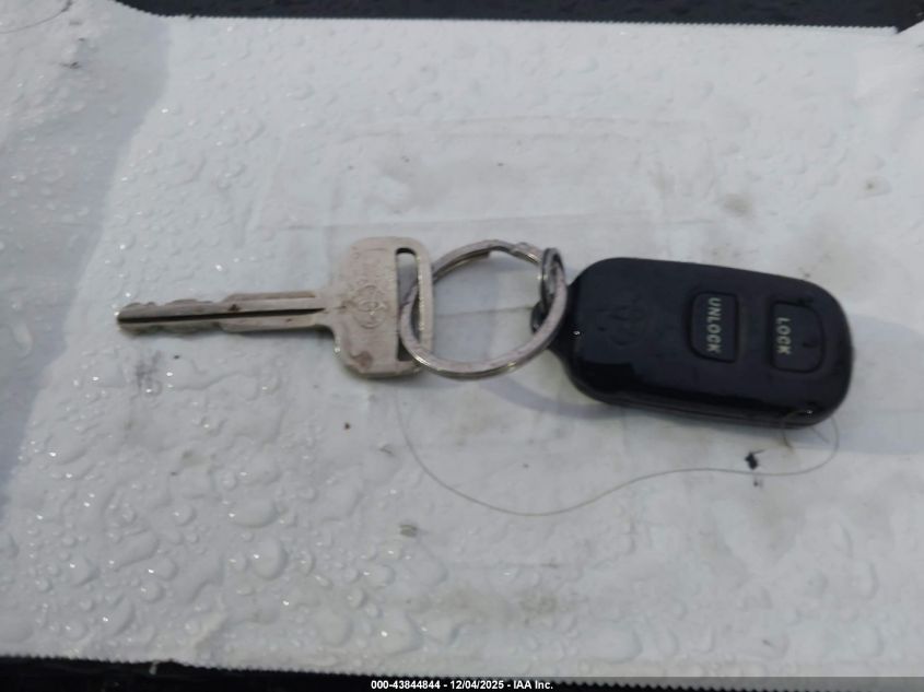 2003 Toyota Corolla Le VIN: 1NXBR32E73Z081726 Lot: 43844844