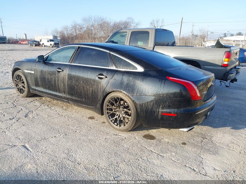Vin: sajwa2gb2blv15224, lot: 44340503, jaguar xj 20113