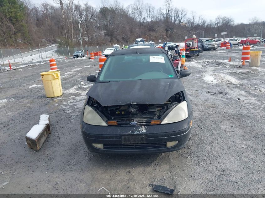 2000 Ford Focus Zx3 VIN: 3FAFP313XYR180119 Lot: 43845056