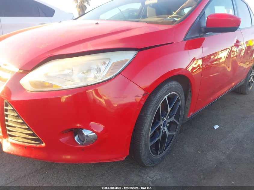 1FAHP3F28CL370422 2012 FORD FOCUS photo no. 13