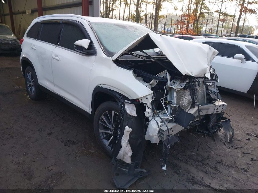 TOYOTA HIGHLANDER XLE