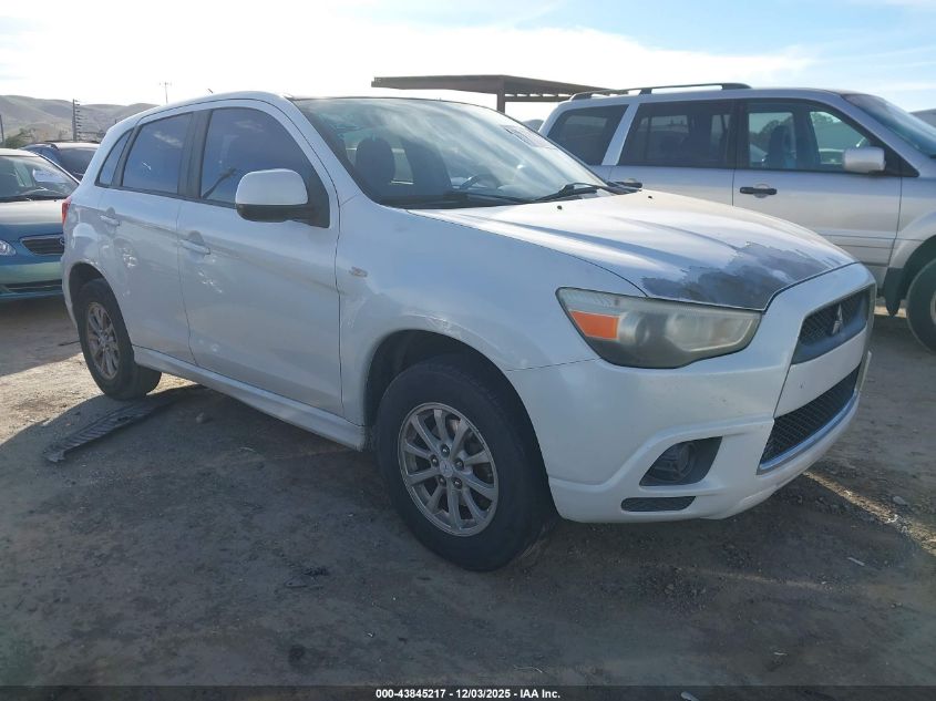 MITSUBISHI OUTLANDER SPORT ES