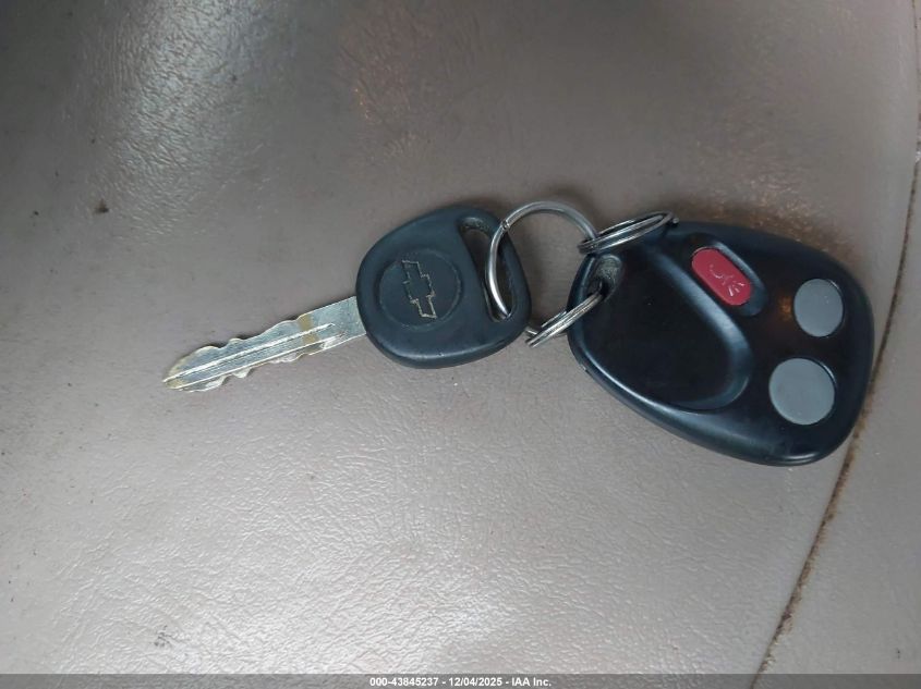 2003 Chevrolet Silverado 3500 Ls VIN: 1GCJC33143F140670 Lot: 43845237