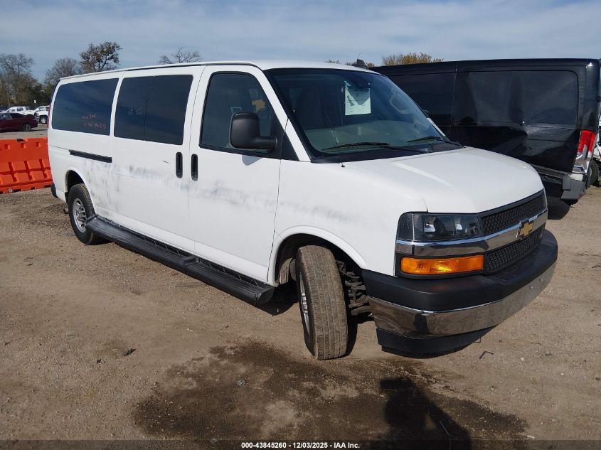 CHEVROLET EXPRESS LT