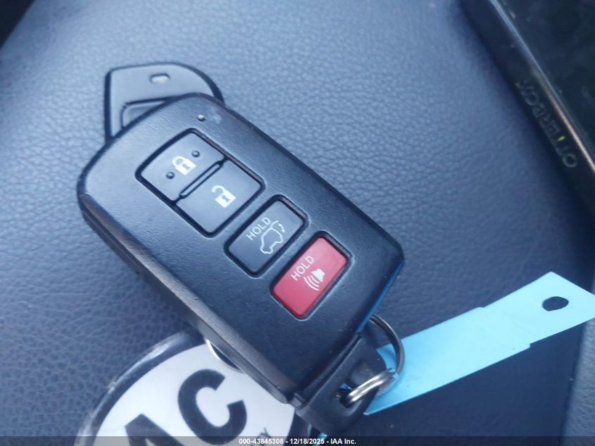 2018 Toyota Rav4 Limited VIN: JTMDFREV6JD235912 Lot: 43845308