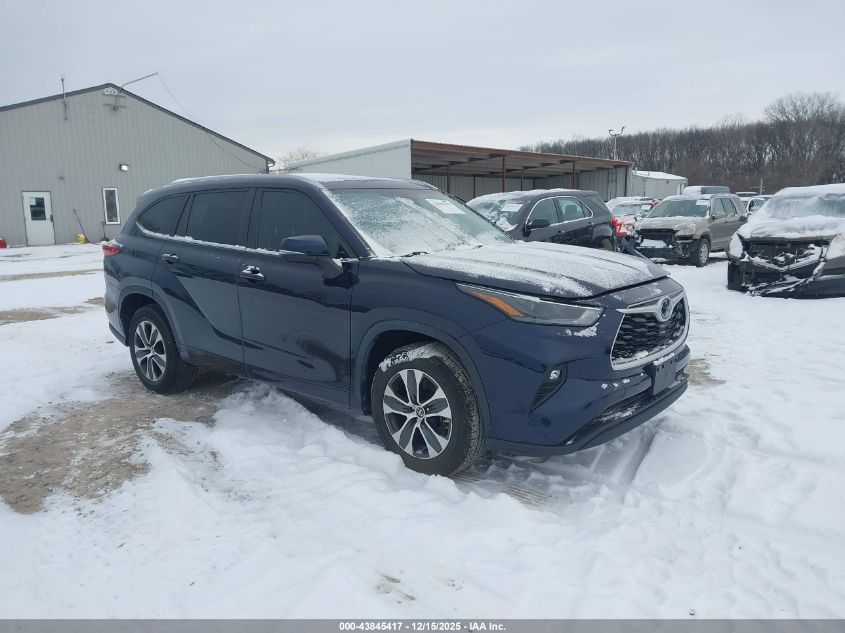 TOYOTA HIGHLANDER XLE