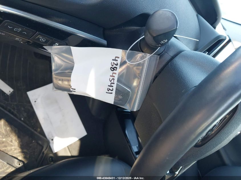 2020 Toyota Prius Prime Limited VIN: JTDKARFP2L3135465 Lot: 43845431