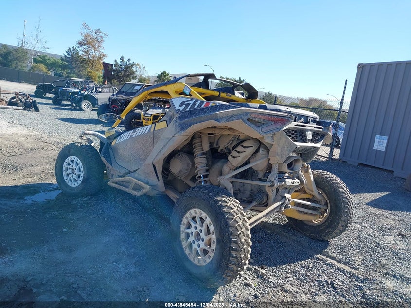 3JB8XAT29RE000099 2024 CAN-AM/ BRP MAVERICK photo no. 3