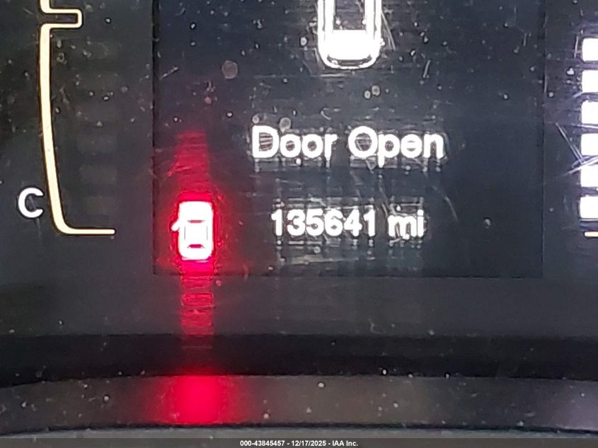 2016 Jeep Cherokee Latitude VIN: 1C4PJLCB3GW324139 Lot: 43845457