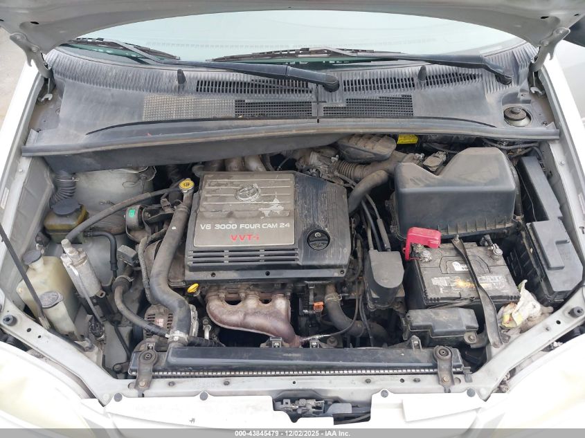 2003 Toyota Sienna Le VIN: 4T3ZF13C13U513002 Lot: 43845479