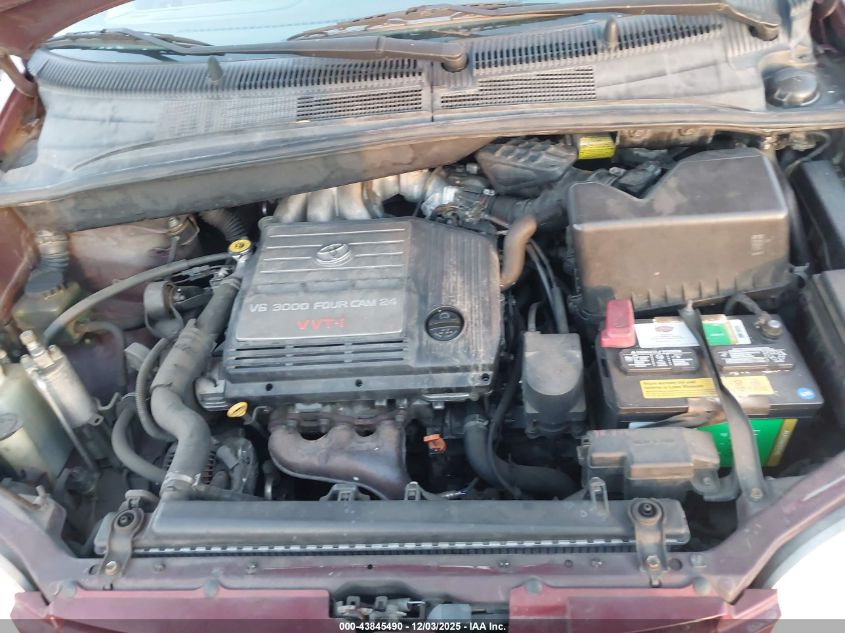 2001 Toyota Sienna Le VIN: 4T3ZF13C71U358002 Lot: 43845490