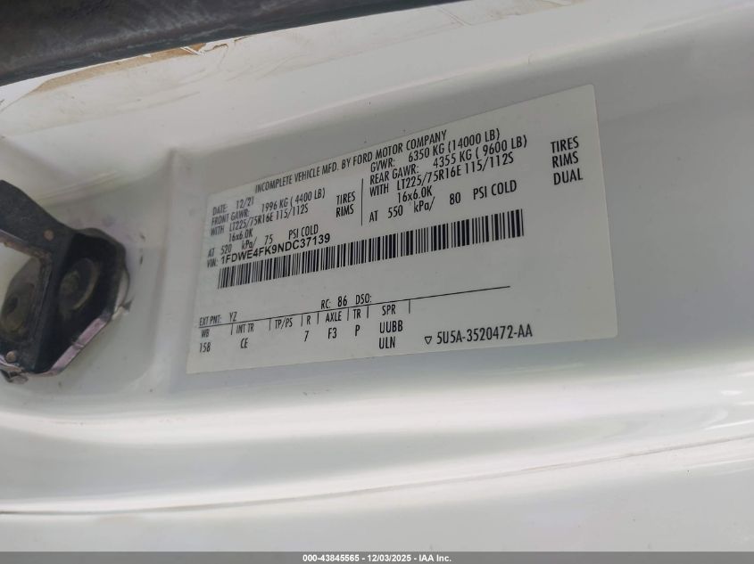 2022 Ford E-450 Cutaway VIN: 1FDWE4FK9NDC37139 Lot: 43845565